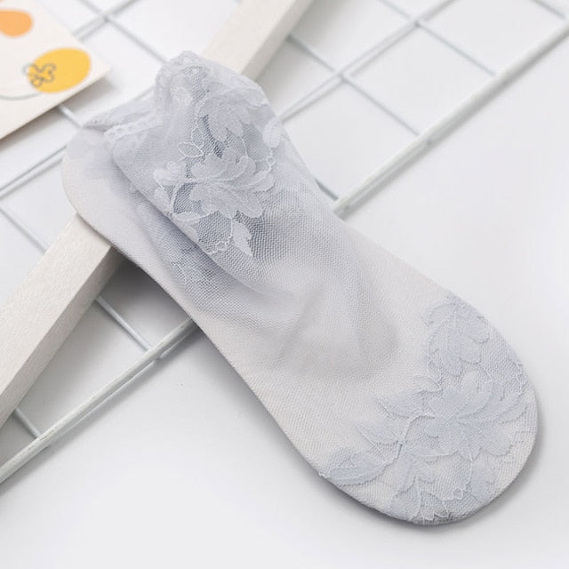 Leaves Lace Invisible Socks Thin Ladies Lace Non-slip Shallow Socks